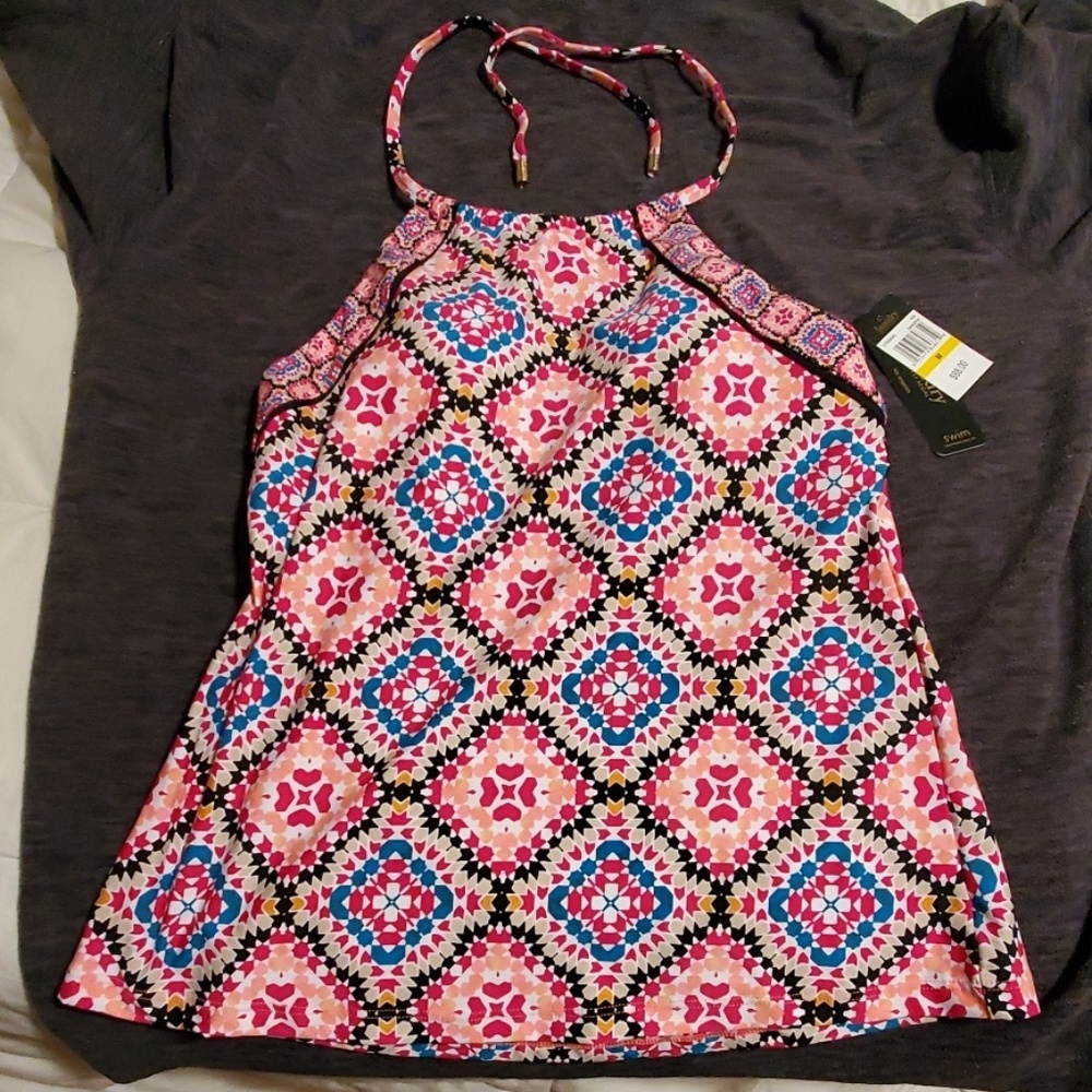 NWT tankini swim top  size Medium